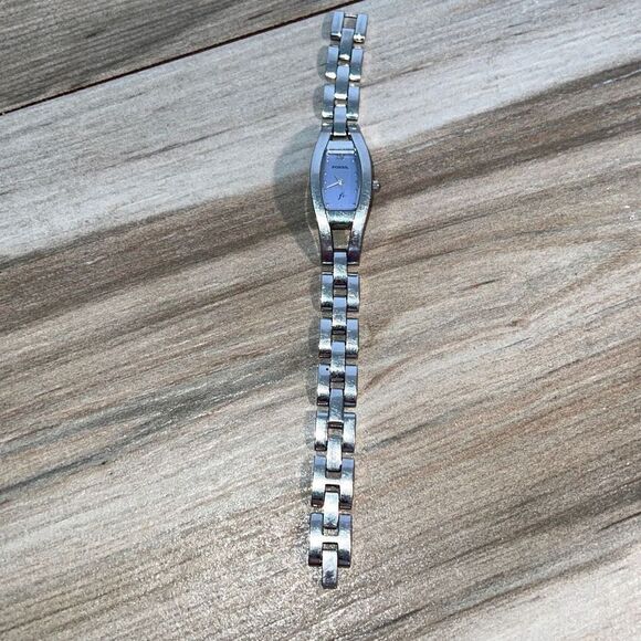 Fossil wrist watch women’s 7 1/4” ES-9315 blue face new battery silver tone band - Picture 2 of 6
